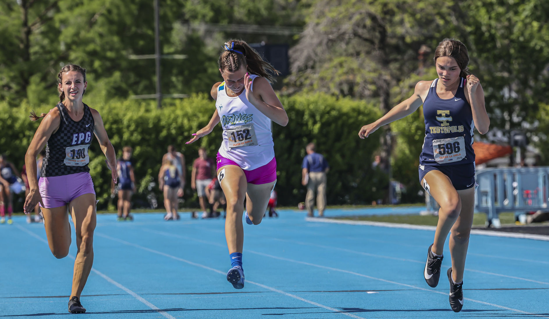 Class 1A girls gallery 90 061021.JPG